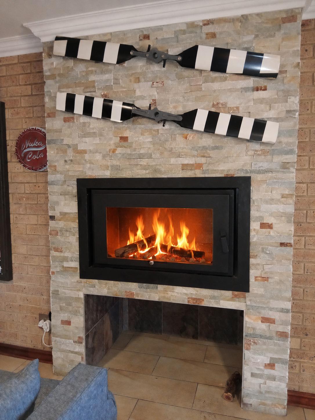 Closed combustion fireplace Alberton